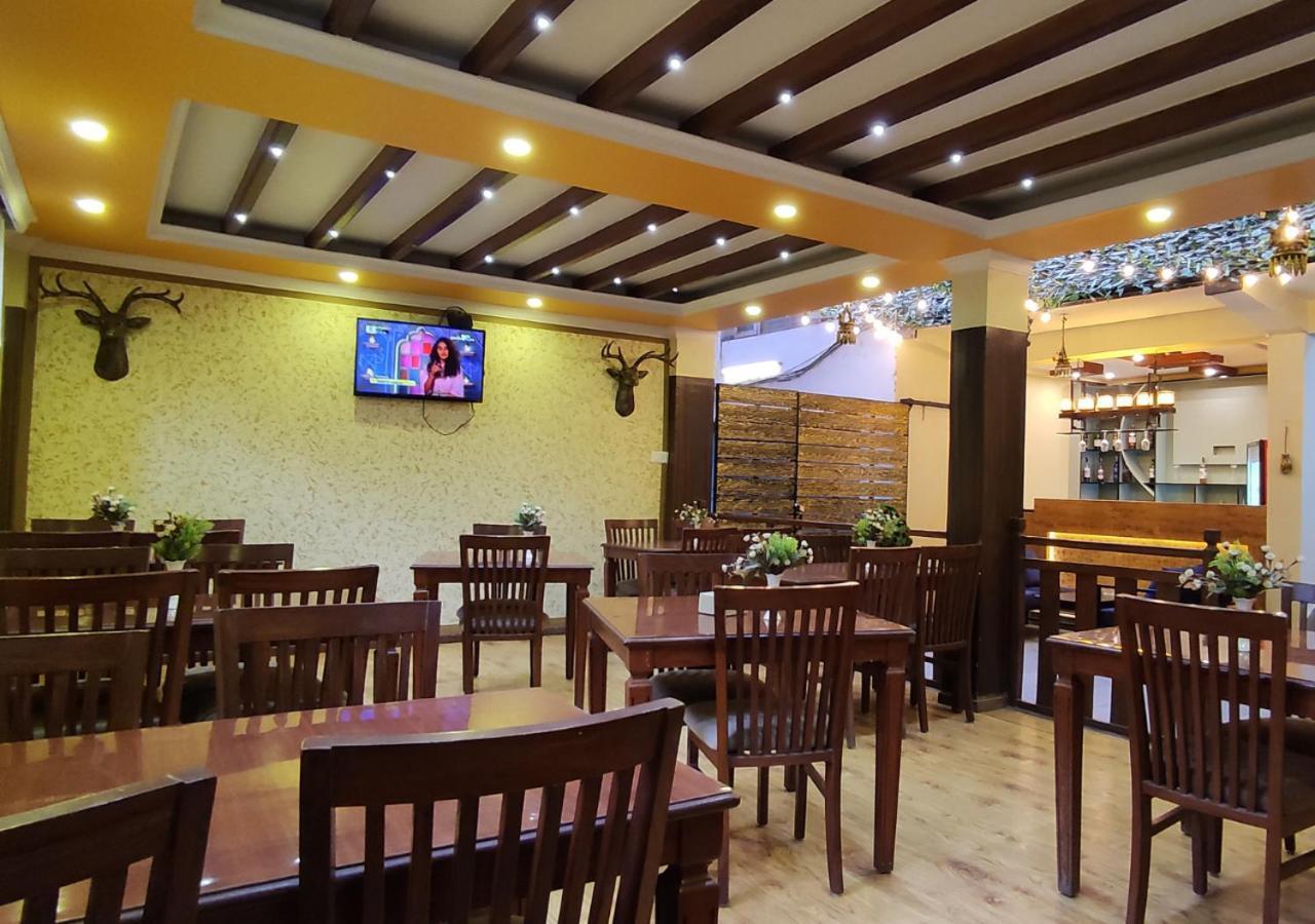 Royal Kings Hotel Katmandu Dış mekan fotoğraf