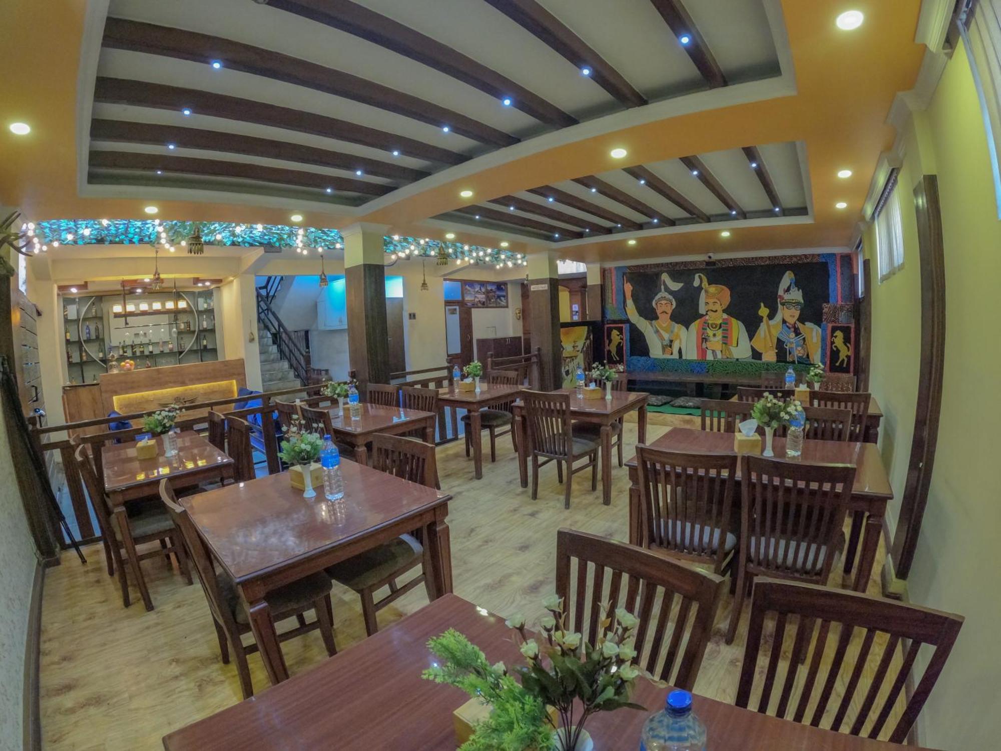 Royal Kings Hotel Katmandu Dış mekan fotoğraf