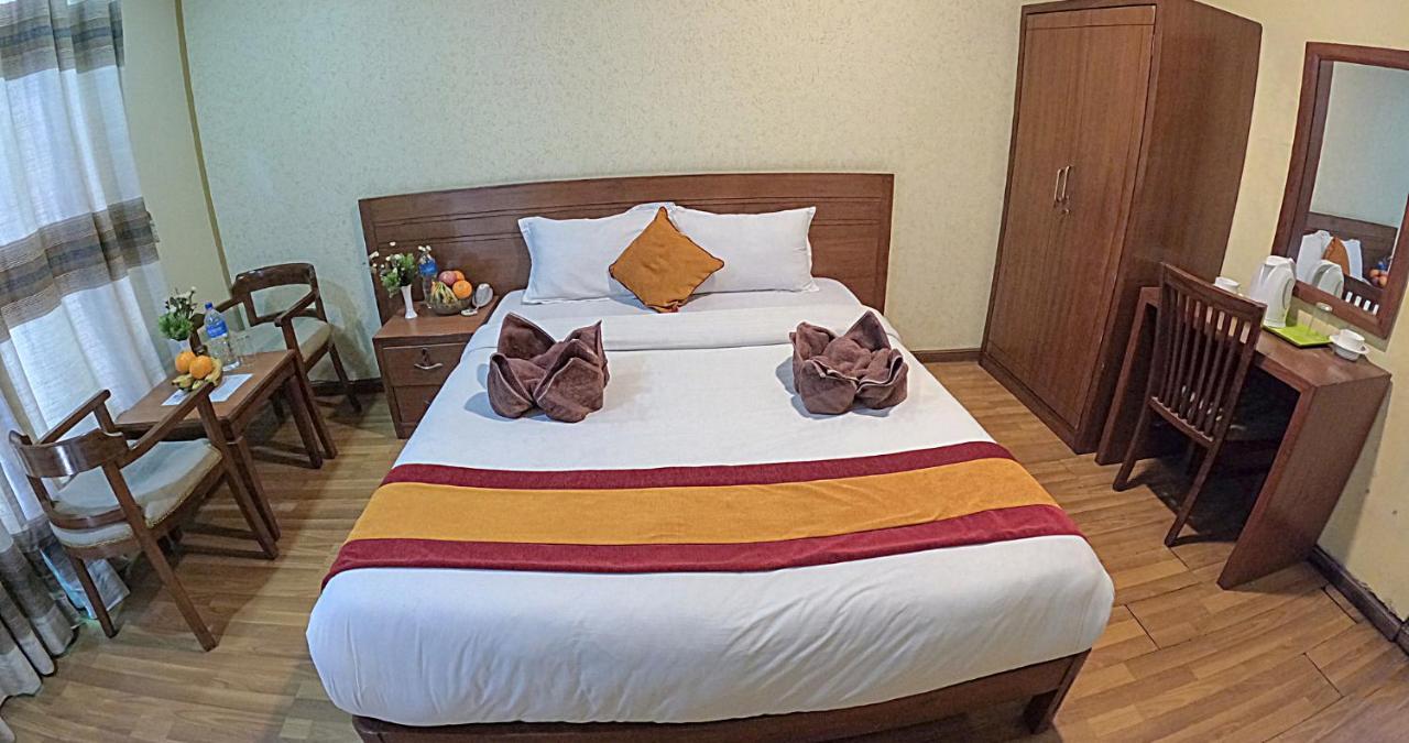 Royal Kings Hotel Katmandu Dış mekan fotoğraf