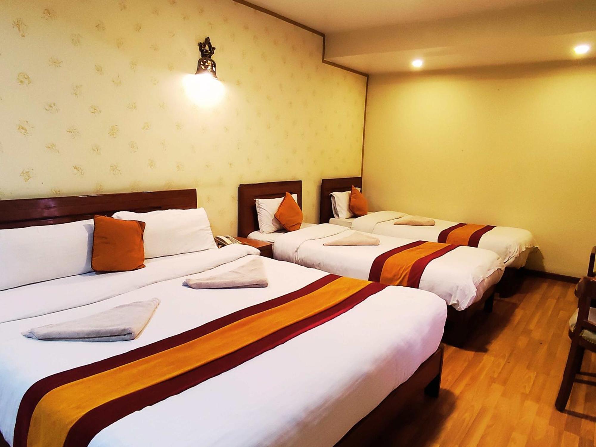 Royal Kings Hotel Katmandu Dış mekan fotoğraf