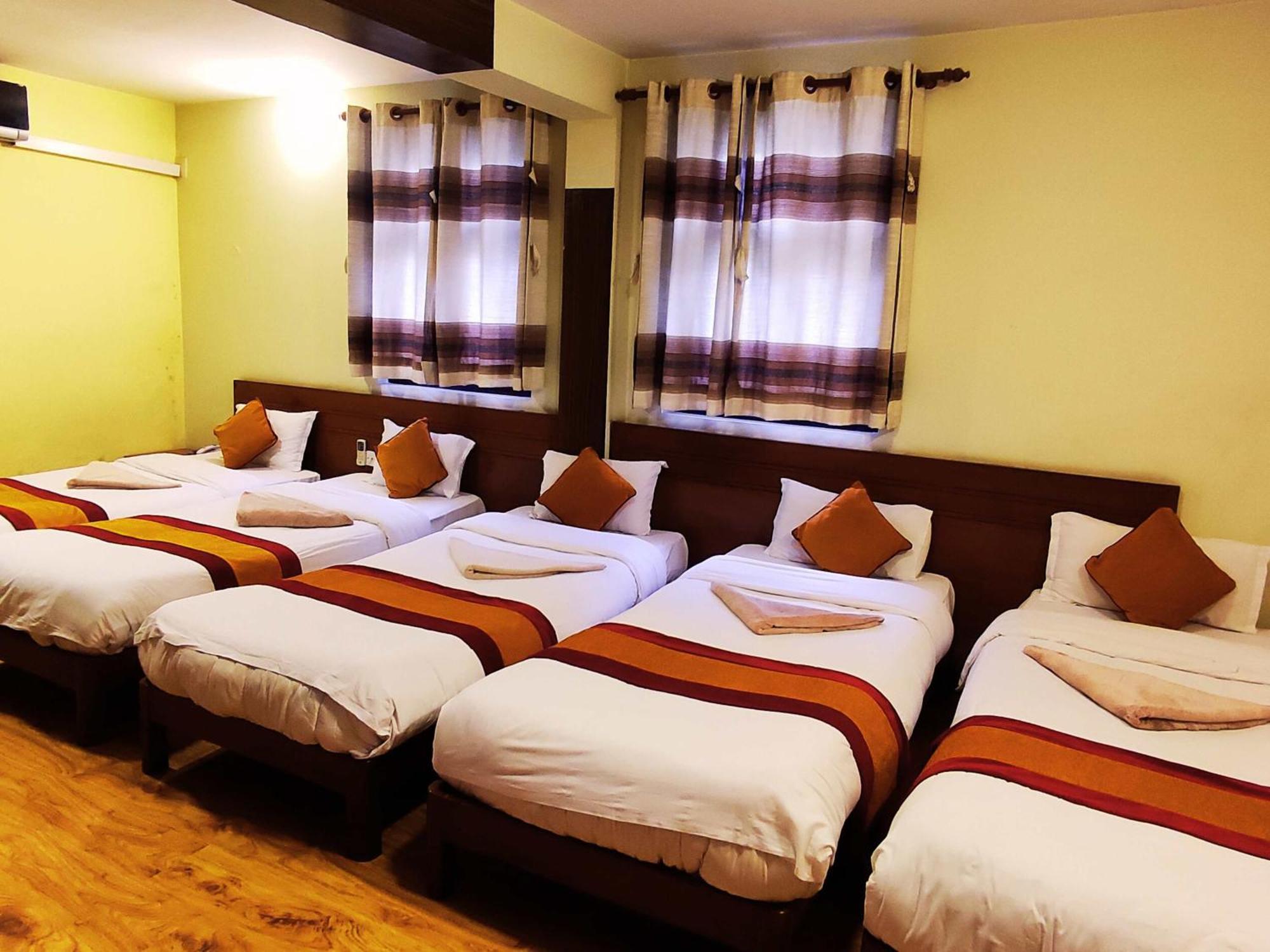 Royal Kings Hotel Katmandu Dış mekan fotoğraf