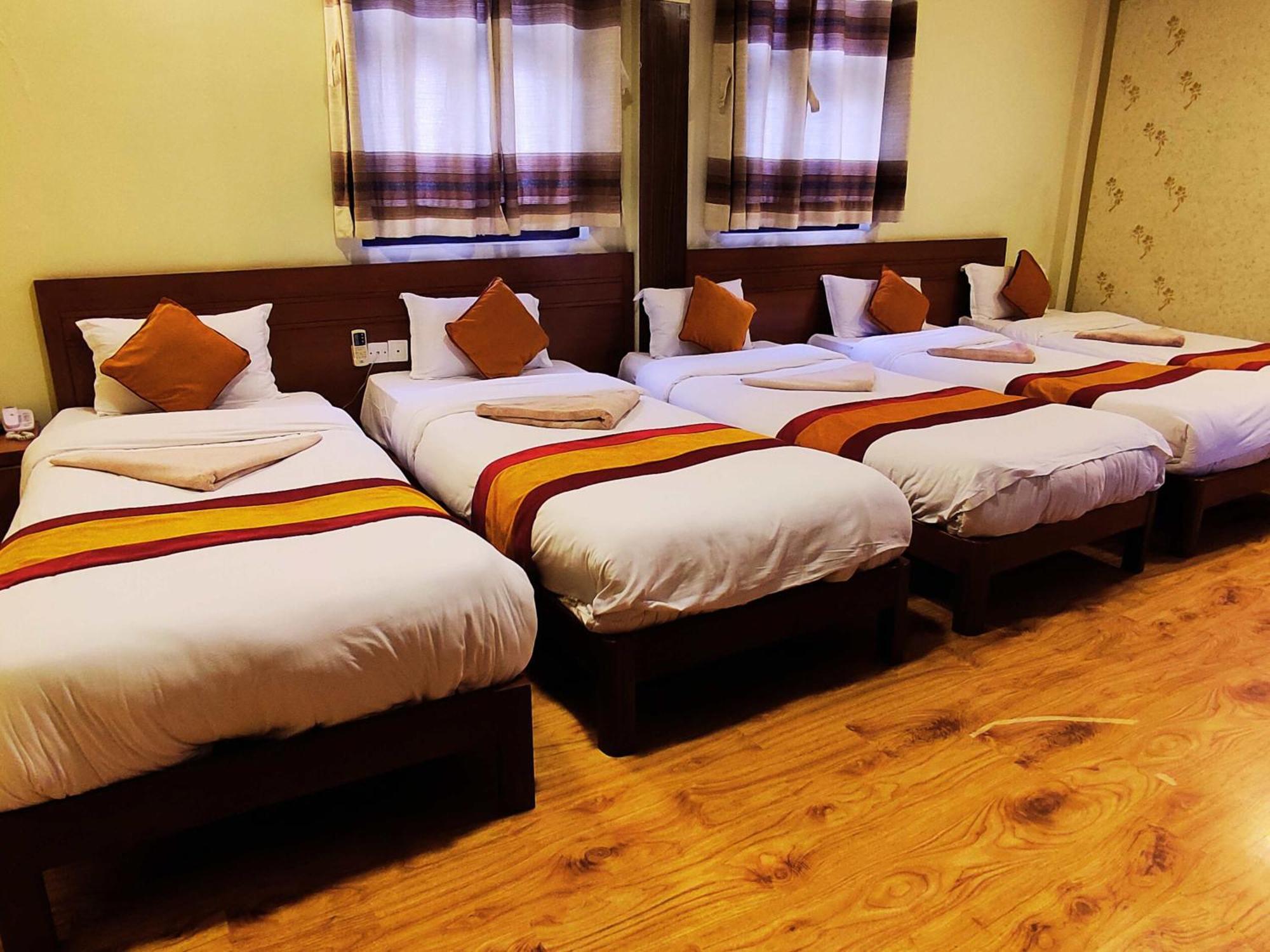 Royal Kings Hotel Katmandu Dış mekan fotoğraf