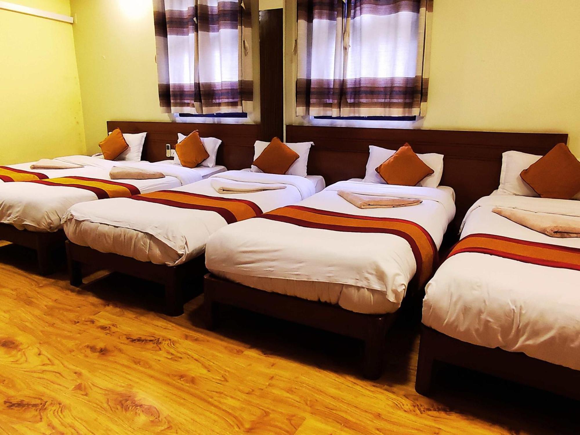 Royal Kings Hotel Katmandu Dış mekan fotoğraf