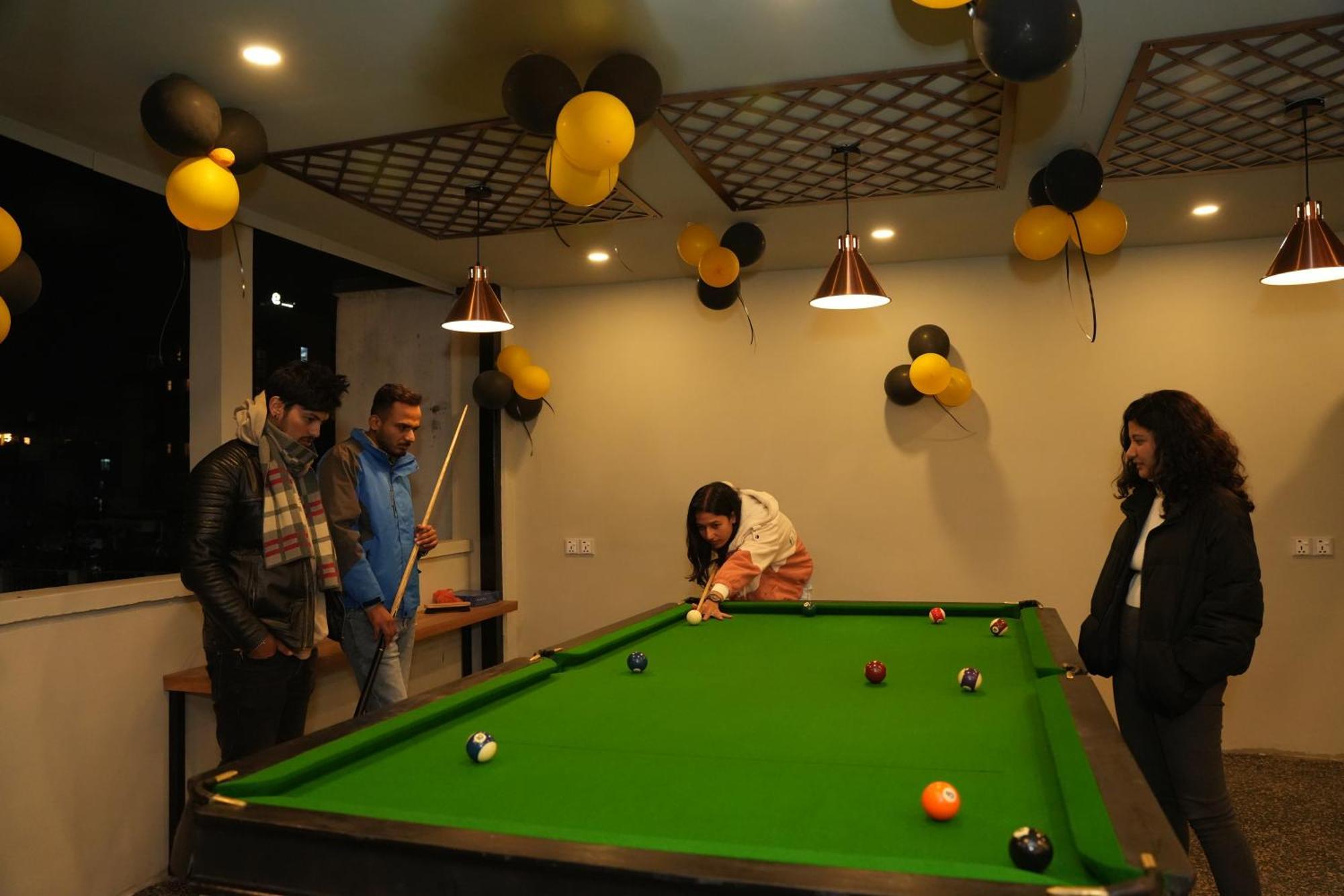 Royal Kings Hotel Katmandu Dış mekan fotoğraf