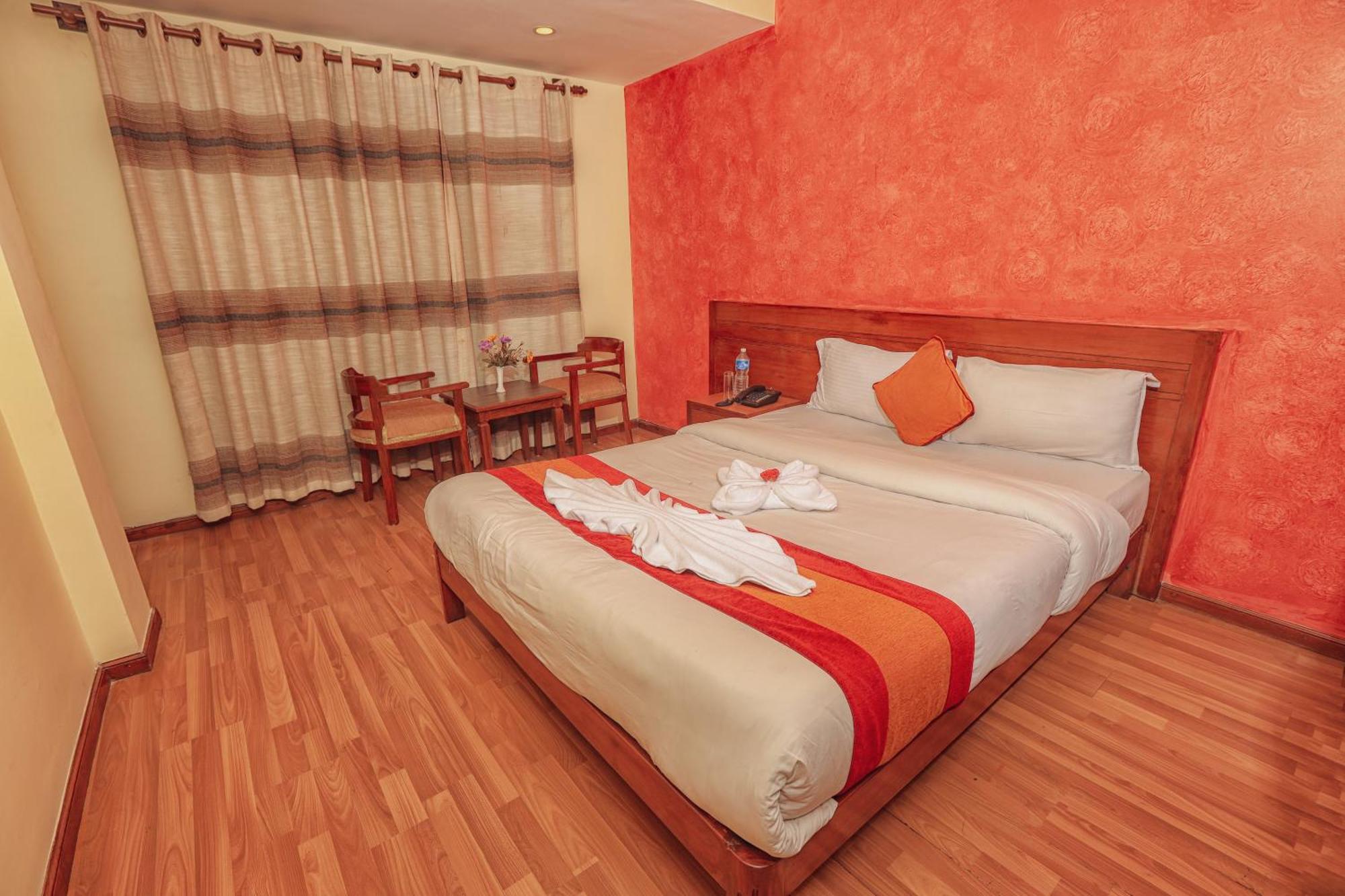 Royal Kings Hotel Katmandu Dış mekan fotoğraf